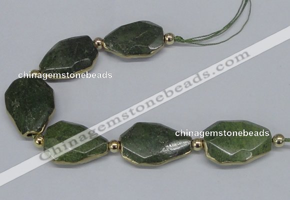 CNG2468 7.5 inches 20*25mm - 25*30mm faceted freeform green quartz beads