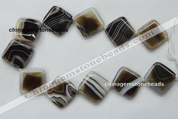 CAA525 15.5 inches 30*30mm diamond madagascar agate beads