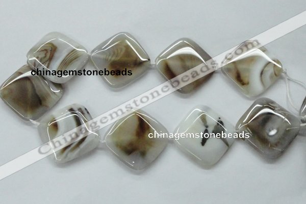 CAA526 15.5 inches 35*35mm diamond madagascar agate beads