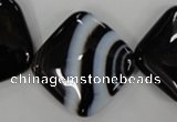 CAG2939 15.5 inches 25*25mm diamond black line agate beads