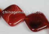 CAG3237 15.5 inches 25*25mm diamond red line agate beads