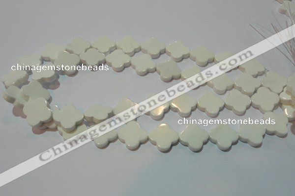 CAG3427 15.5 inches 18*18mm flower white agate gemstone beads