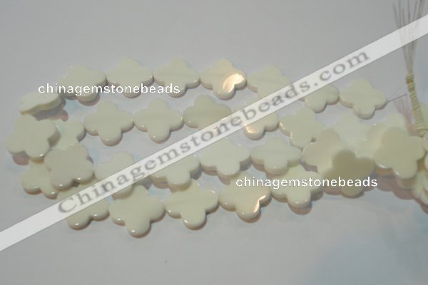 CAG3429 15.5 inches 25*25mm flower white agate gemstone beads