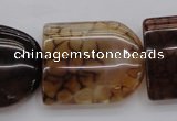 CAG4092 15.5 inches 25*30mm peltate dragon veins agate beads