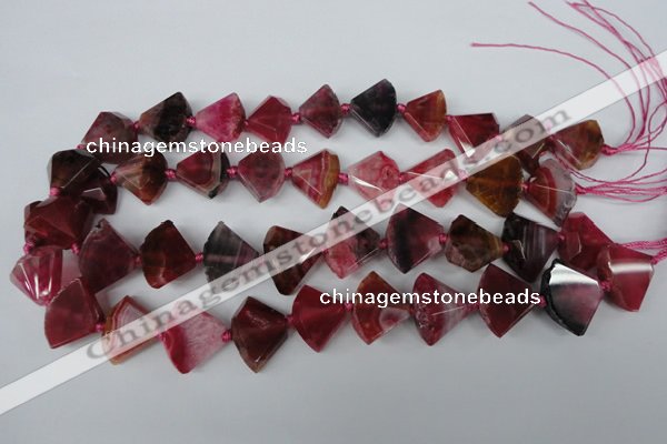 CAG5581 15 inches 15*20mm faceted triangle dragon veins agate beads