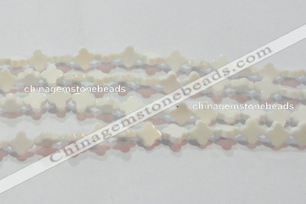 CAG7218 15.5 inches 12*12mm flower white agate gemstone beads