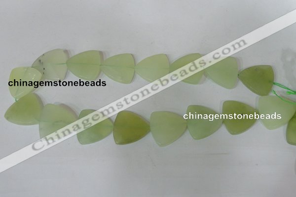 CFG530 15.5 inches 25*25mm carved triangle New jade beads