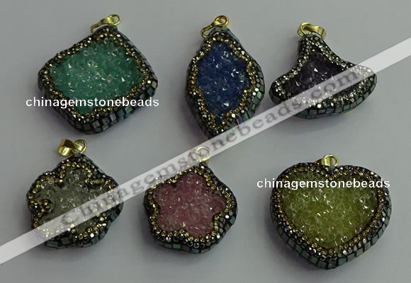 CGP372 25*30mm - 30*35mm freeform crystal glass pendants