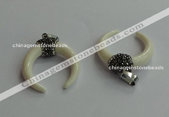 CGP690 35*35mm resin pendants jewelry wholesale