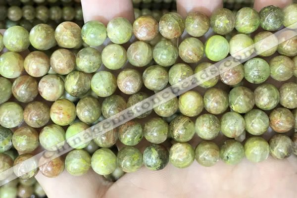 CKC762 15.5 inches 8mm round natural green kyanite beads