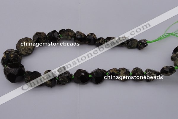 CNG1016 15.5 inches 10*14mm - 18*25mm nuggets green garnet beads