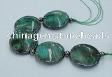 CNG2191 7.5 inches 30mm flat round agate beads with brass setting