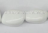 CNG72 15.5 inches 10*16mm - 25*35mm nuggets white agate beads