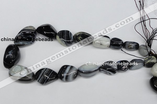 CNG85 15.5 inches 10*14mm - 25*35mm nuggets madagascar agate beads