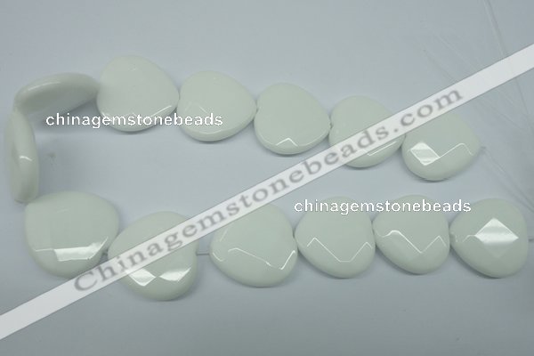 CPB316 15 inches 30*30mm faceted heart white porcelain beads