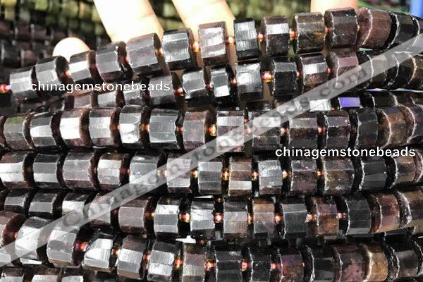 CRB2095 15.5 inches 7mm - 8mm faceted tyre orange garnet beads