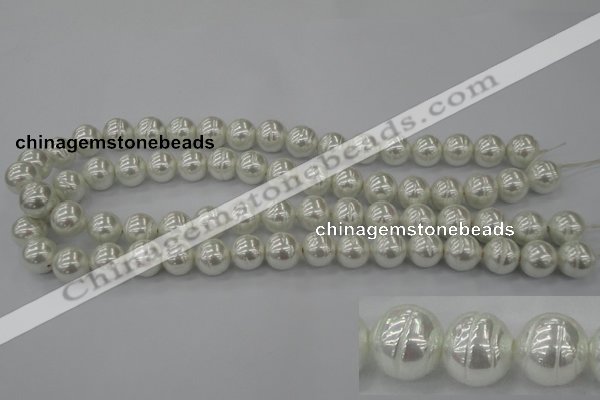 CSB610 15.5 inches 12mm whorl round shell pearl beads