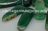 CTD463 15.5 inches 10*20mm - 12*35mm sticks green agate beads