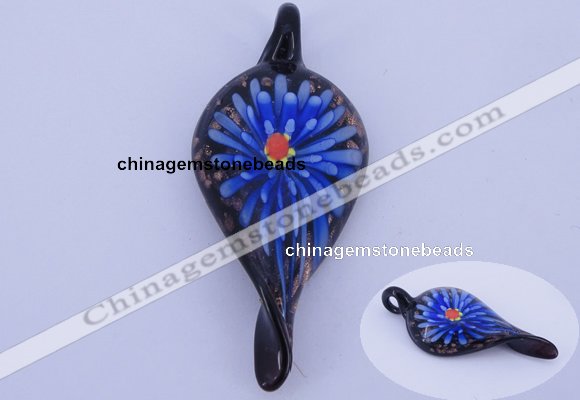 LP92 11*27*62mm leaf inner flower lampwork glass pendants