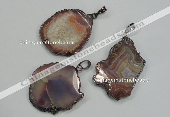 NGP1284 30*40mm – 35*45mm freeform agate pendants with brass setting