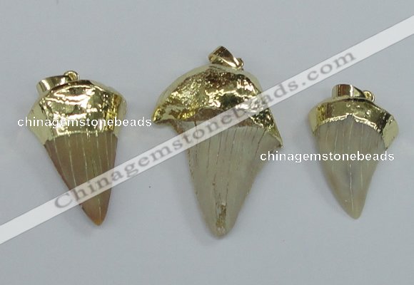 NGP1677 18*25mm - 22*30mm shark teeth pendants wholesale