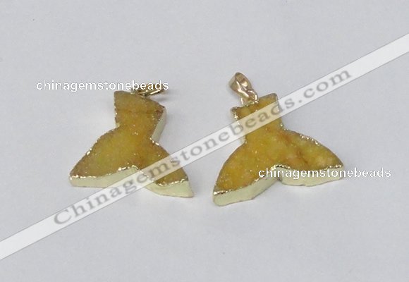 NGP2226 20*25mm - 22*30mm fishtail druzy agate gemstone pendants