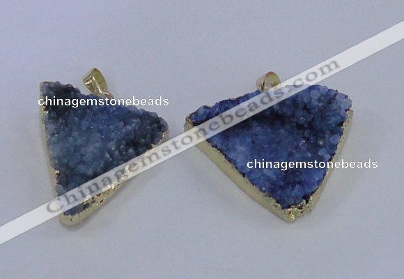 NGP4052 25*30mm – 30*35mm triangle druzy quartz pendants