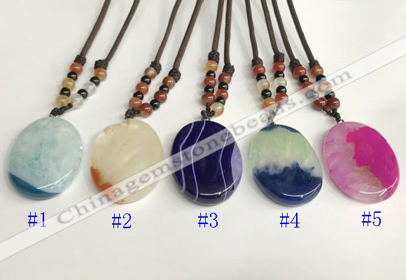 NGP5646 Agate oval pendant with nylon cord necklace